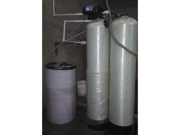 3吨单阀双罐软水器